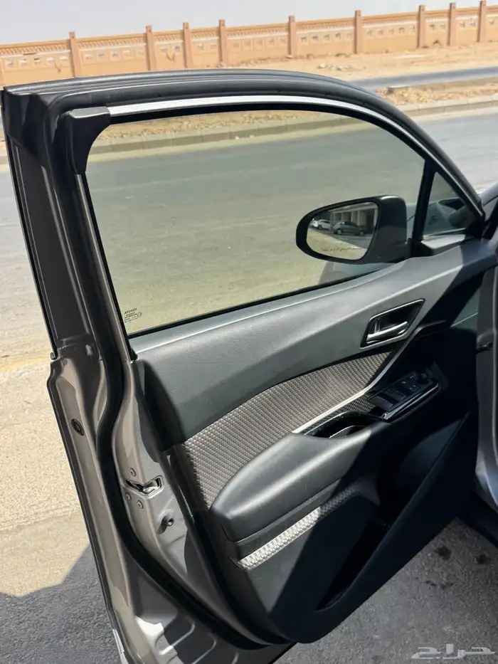 تويوتا CHR نظيف منوة المستخدم 2021 12