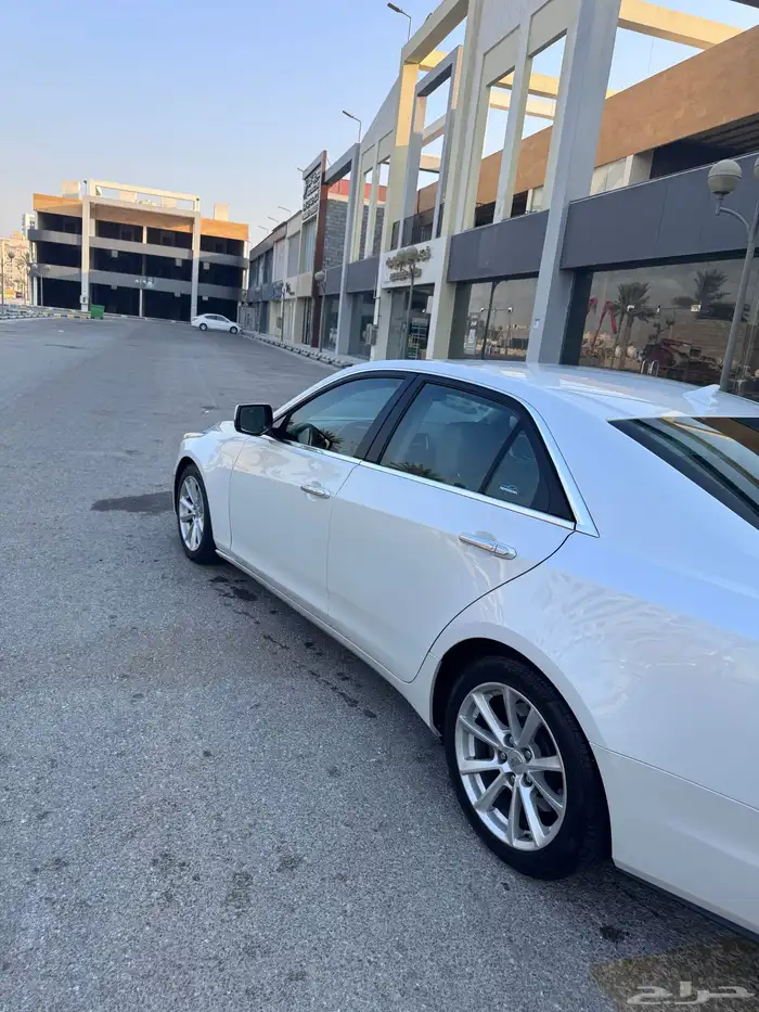 كاديلاك CTS 4