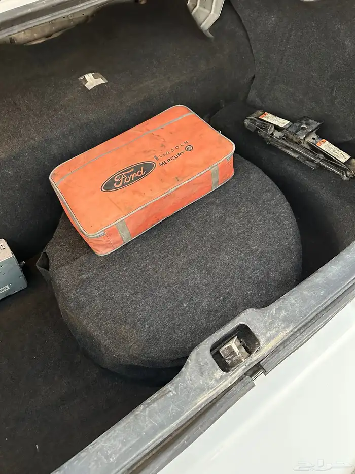 فورد جراند ماركيز 2010 قمة النظافة 32