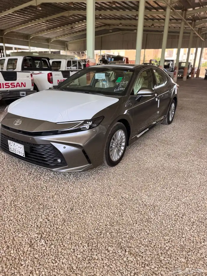 كامري 2025 LE تيتانيوم 7