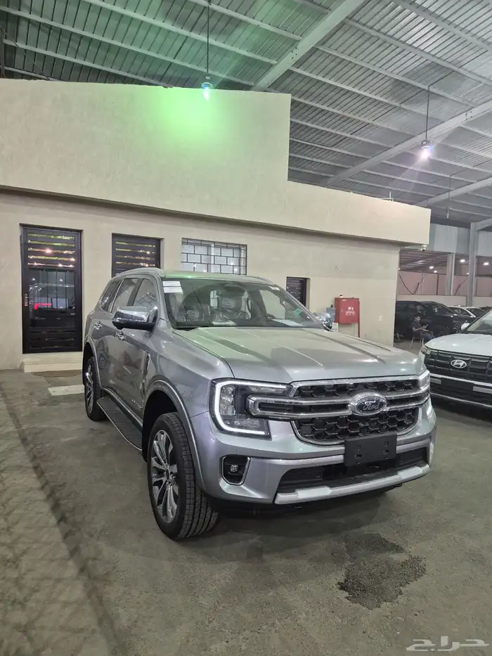 فورد ايفرست ليميتد و XLS بنزين . جديد . 2025 0