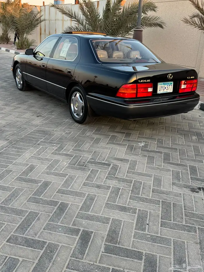 للبيع لكزس مديل 99 9