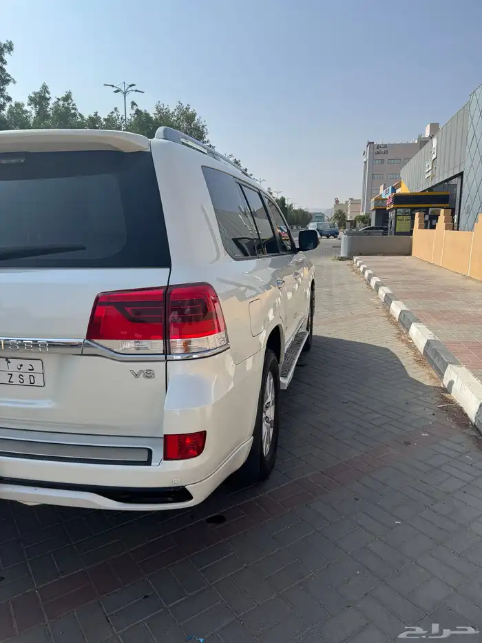 الاندكروزر2018 3