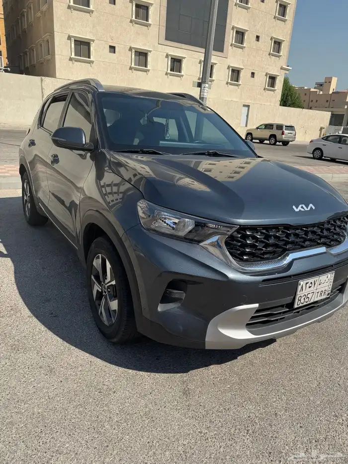 سياره كيا سونت للتنازل بمقابل بسيط 2