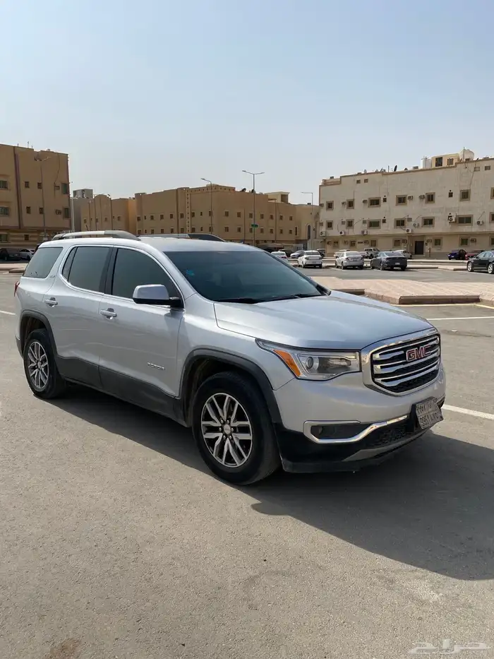 للبيع GMC اكاديا 2017 مالك اول 11