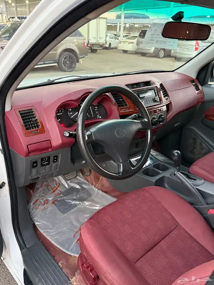 للبيع تويوتا هايلوكس 2012 فل كامل اتوماتيك 12