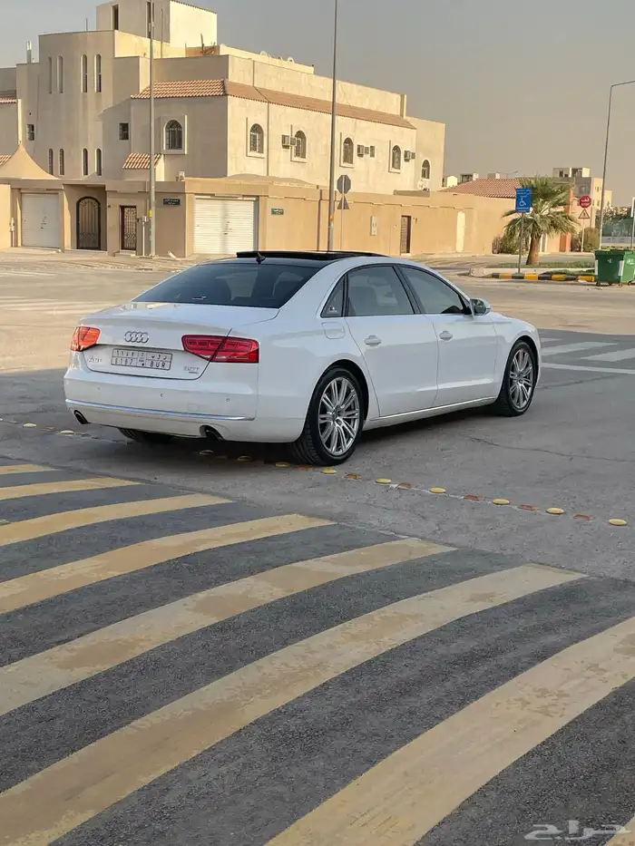 اودي A8 فل كامل بدي وكالة 2013 35