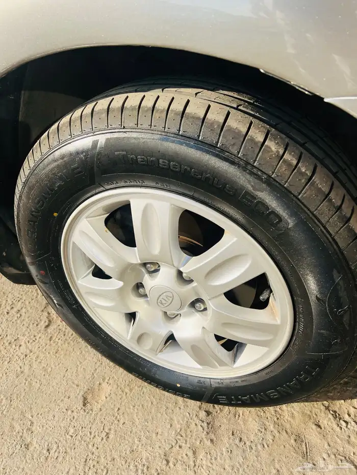 KIA CARRENS ( 2009 model for sale 8