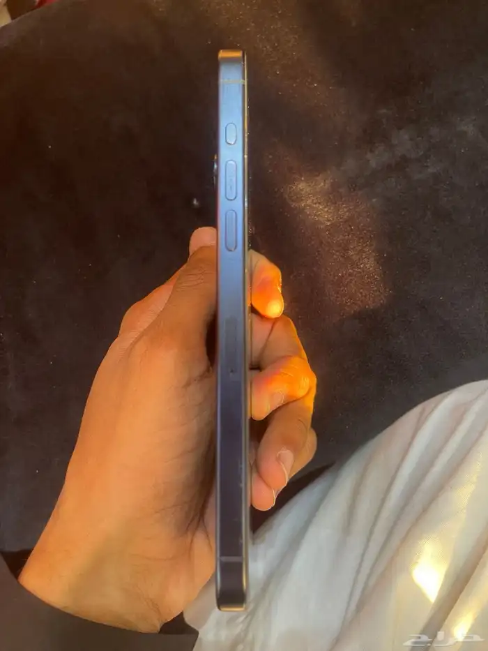 ايفون 15برو ماكس نظيف 1