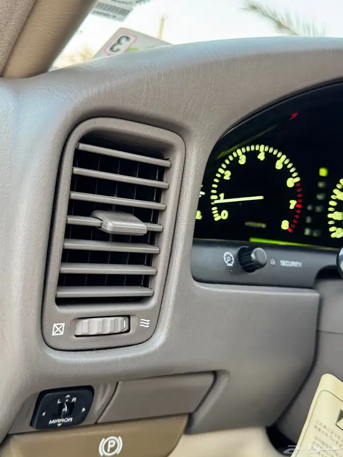 للبيع لكزس مديل 99 46