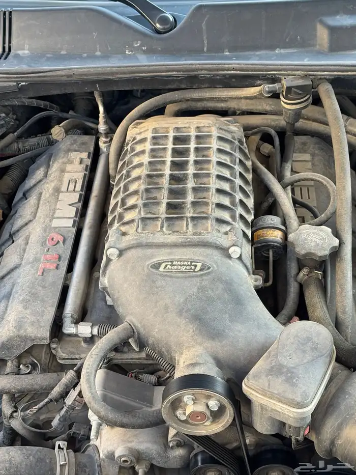 تشالنجر SRT8 مخزنة 10