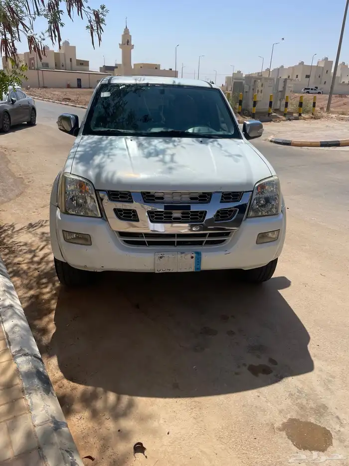 ايسوزو 2006 ديزل للبيع 3