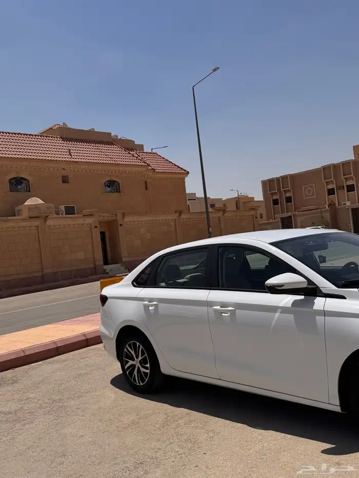 جيلي ام جراند 2023 2