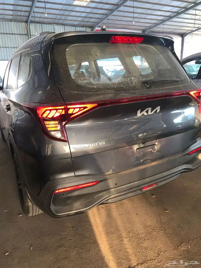 كيا كارينز مطور 7 مقاعد 2025 LX 33