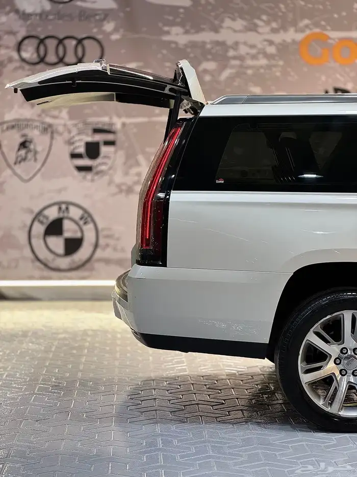 كاديلاك(طويل) موديل 2015 13