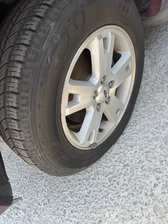 اكسبلور تشليح قطع غيار 2010 7