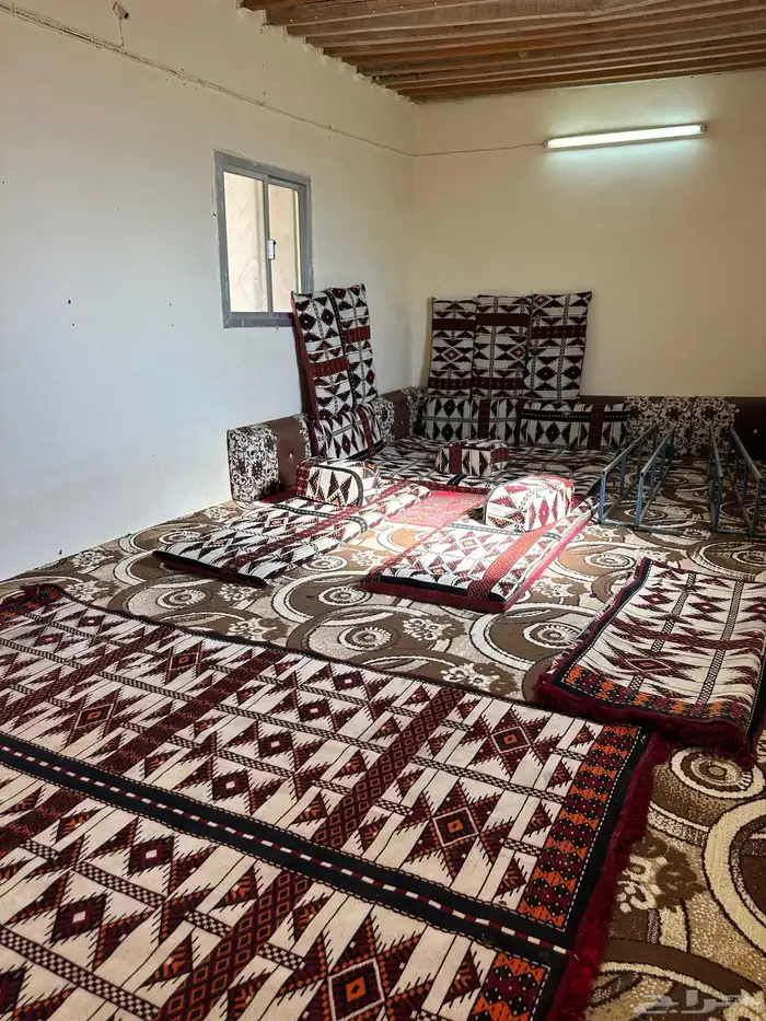 للبيع جلسات كويتيه 1