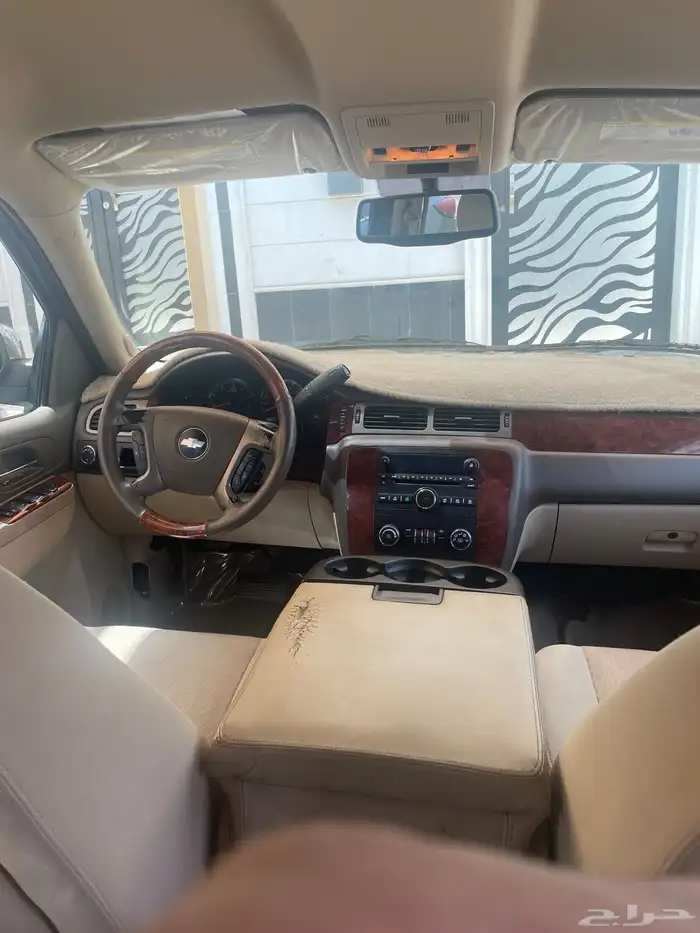 للبيع تاهو نظيف موديل 2012 LT 10