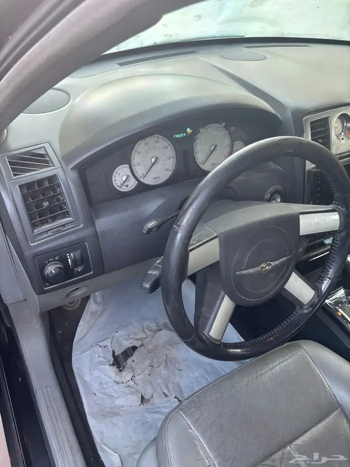 كرايسلر 300 سي 6 سليندر 2008 للبيع 9