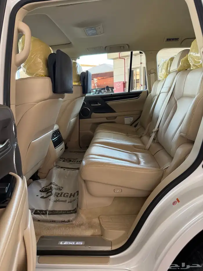 لكزس LX570 موديل 2018 19