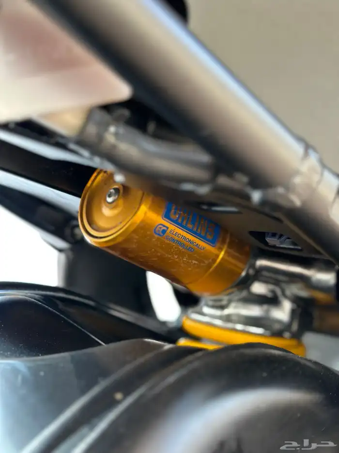 HONDA CBR 1000 RR-R 2023 16