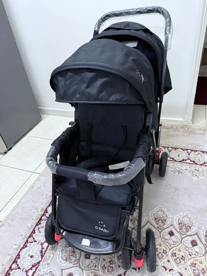 للبيع  عربة أطفال مزدوجة بحالة ممتازة 0