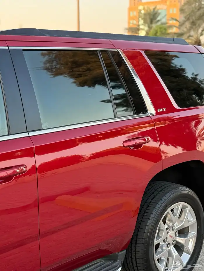 للبيع يوكن فل كامل 2015 بدون دبل SLT 24