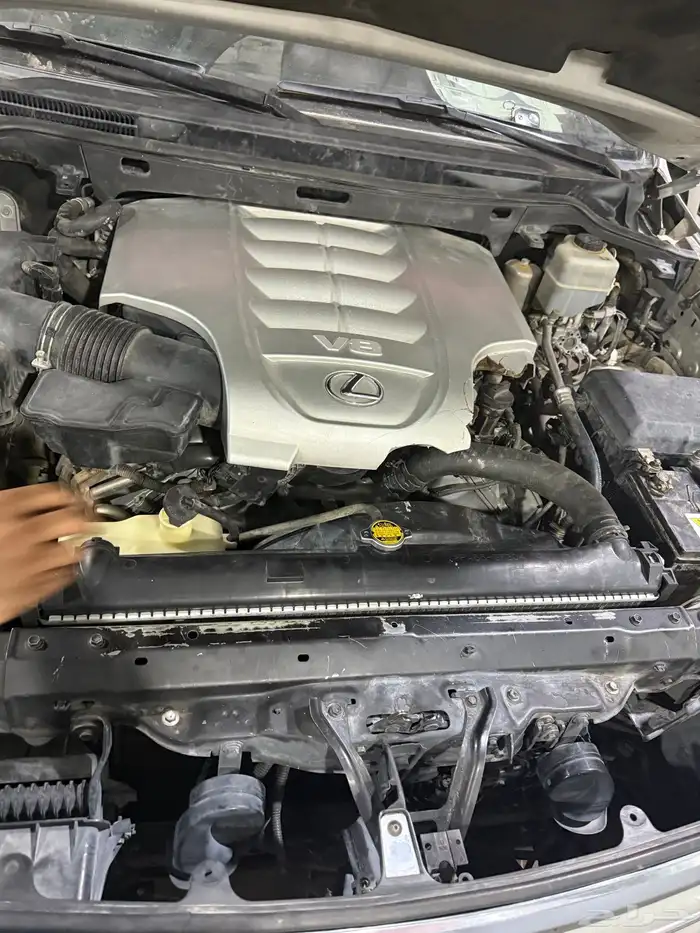 مكينة جيب لكزس 570 0