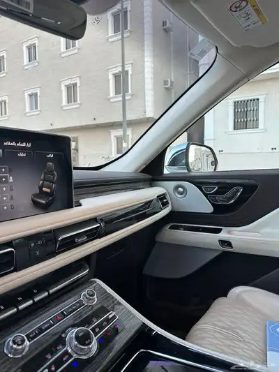 لينكون افياتور بريزيدنشيال 2022 index