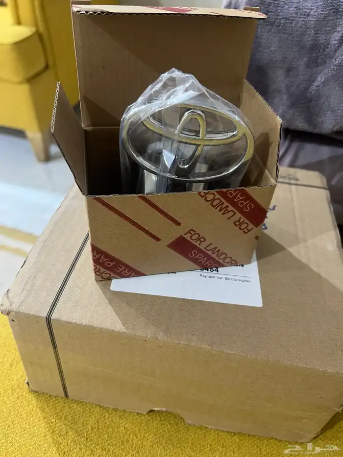 علامه تمثال لاندكروزر 1998جديده 1