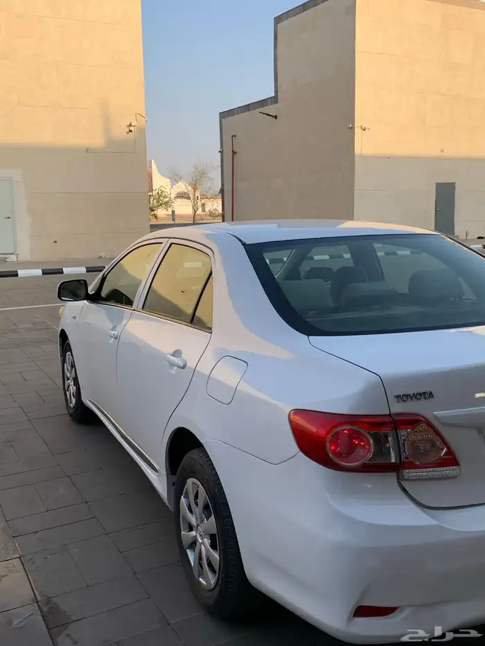 للبيع كورولا 2013 2