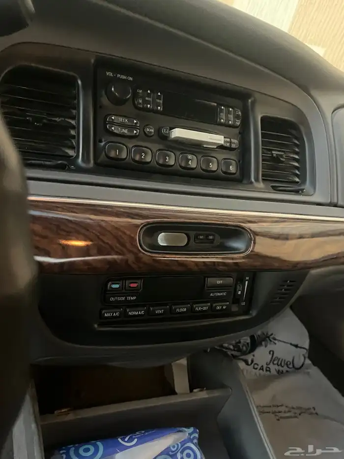 فورد جراند ماركيز 1999 11