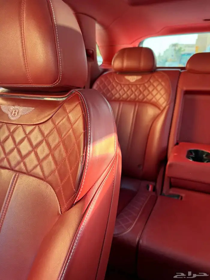 للبيع جيب بنتلي بنتايجا 2018 W12 2