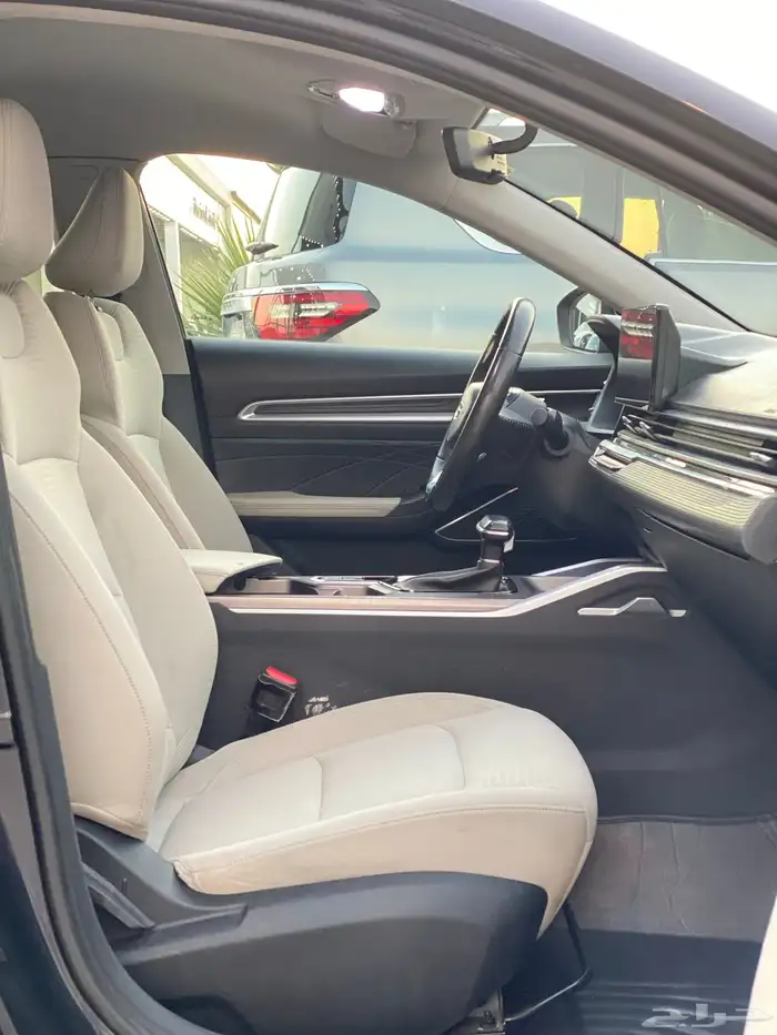 جيلي امجراند 23