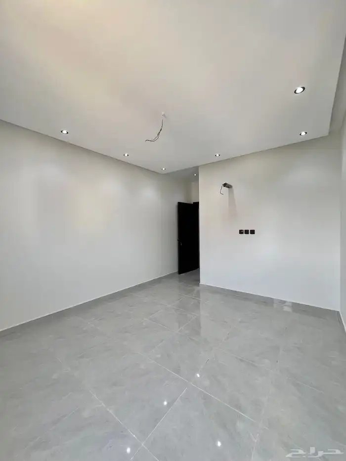 شقة جديدة للبيع بحي الريان من المالك مباشرة 12
