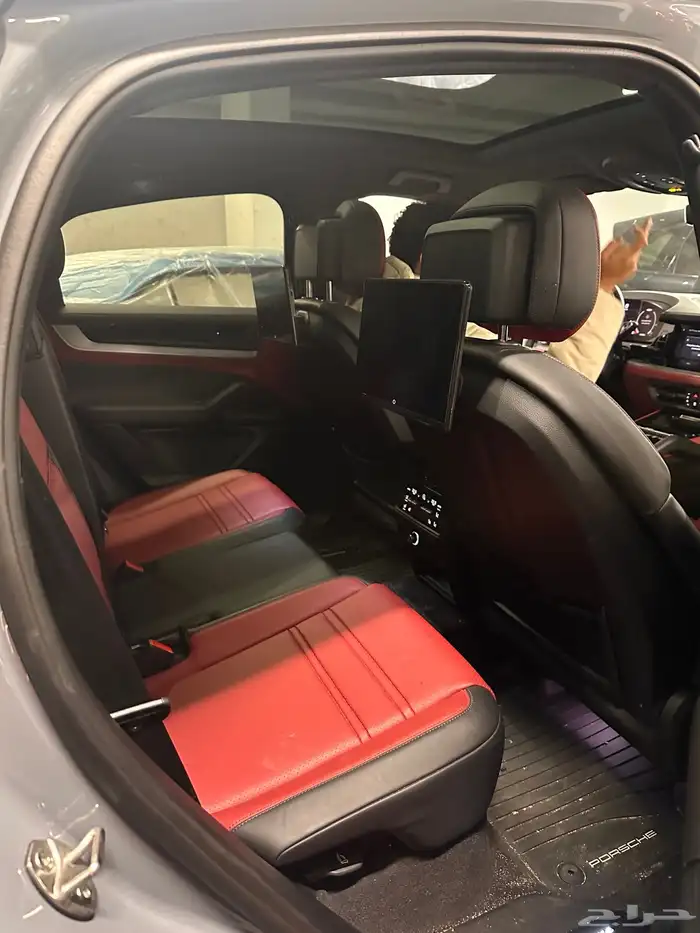 2024 Porsche Cayenne Coupe 9
