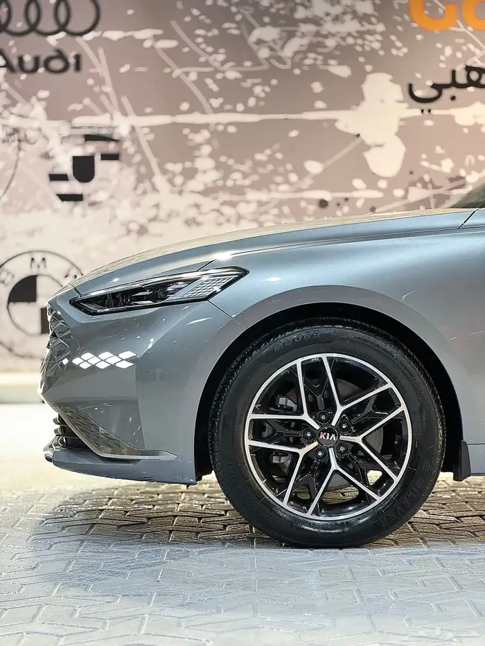 كيا k8 موديل 2022 6
