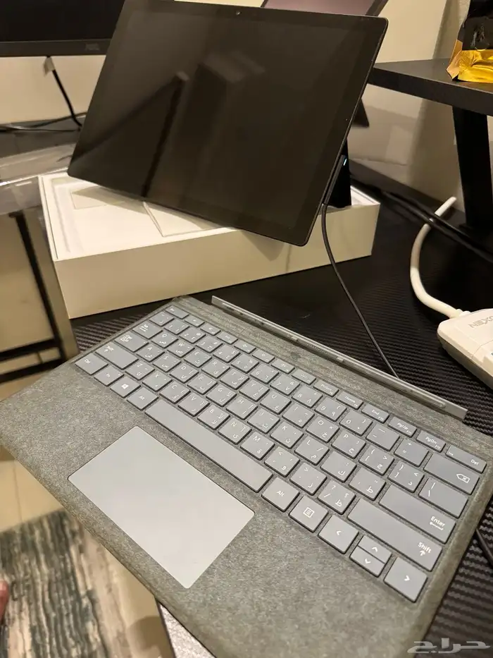 جهاز مايكروسوفت سيرفس برو 7 14