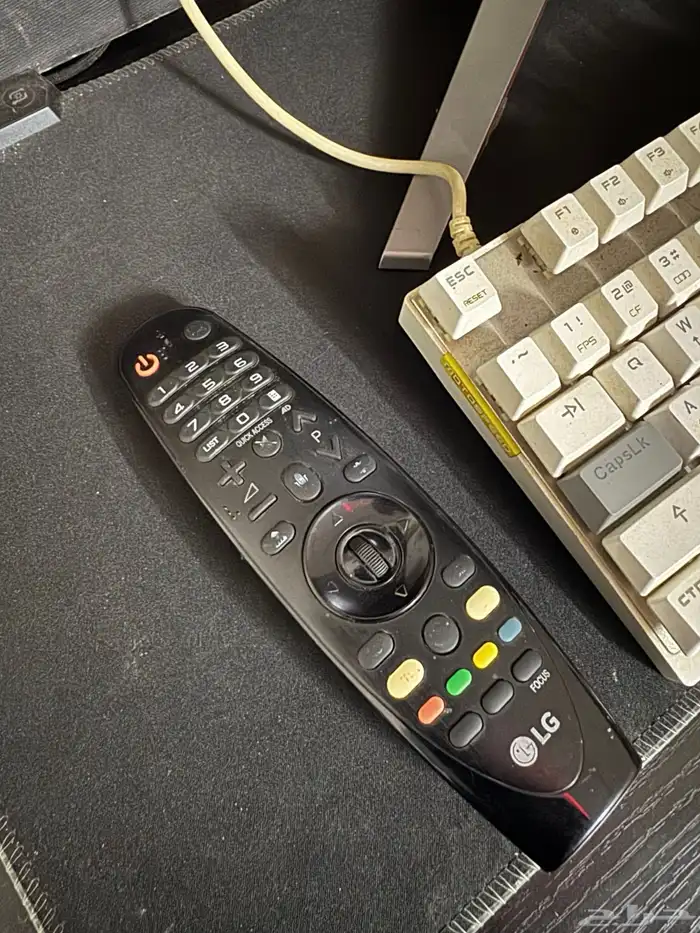 شاشة LG 49 بوصه القنفذة 6