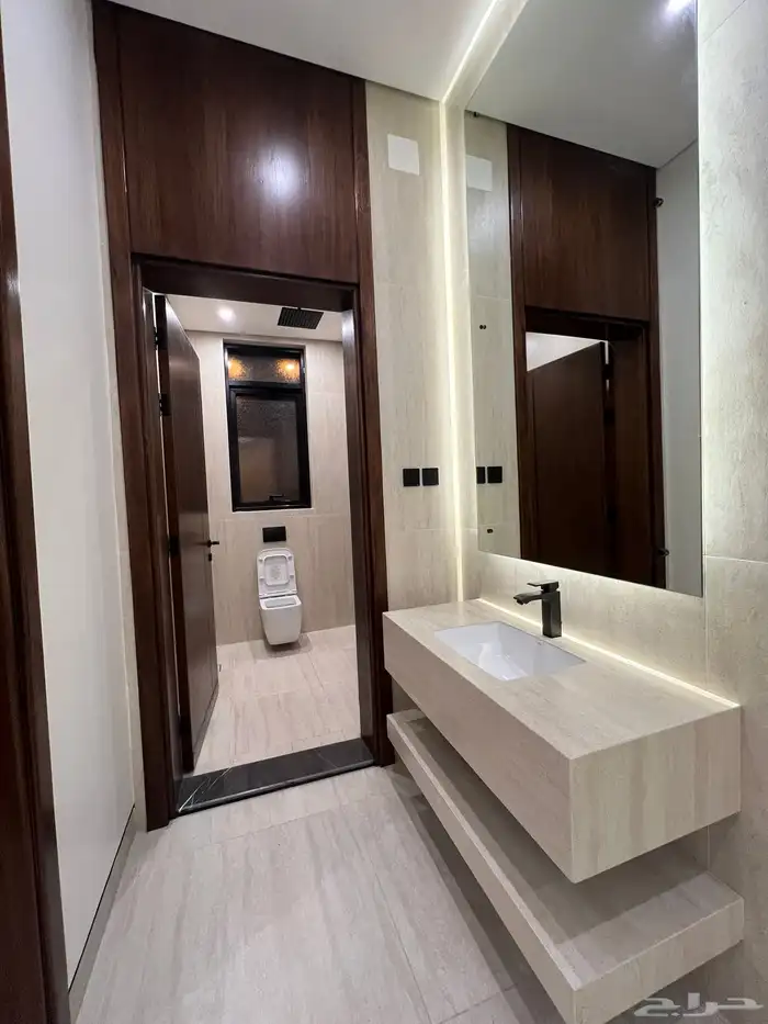 للبيع شقق فاخرة للغاية وجديدة بمخطط الملك فهد 8