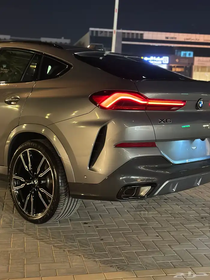 بي ام دبليو X6 2024 مستخدم 16