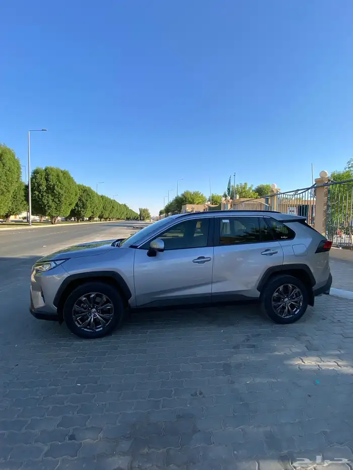 تم البيع الله يبارك للبايع والمشتري 10