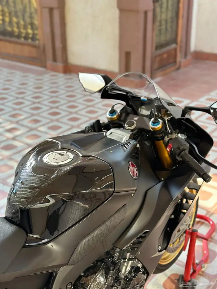 HONDA CBR 1000 RR-R 2023 48