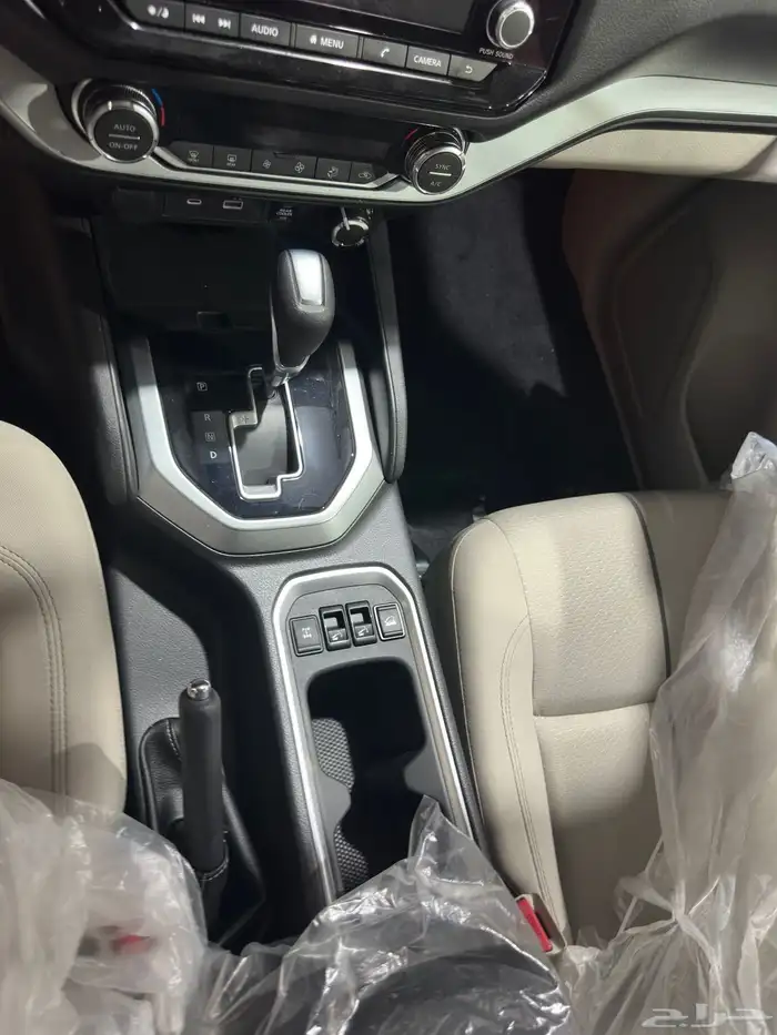 نيسان اكستيرا تيتانيوم نص فل دبل 2024 احمر عرض خاص 9