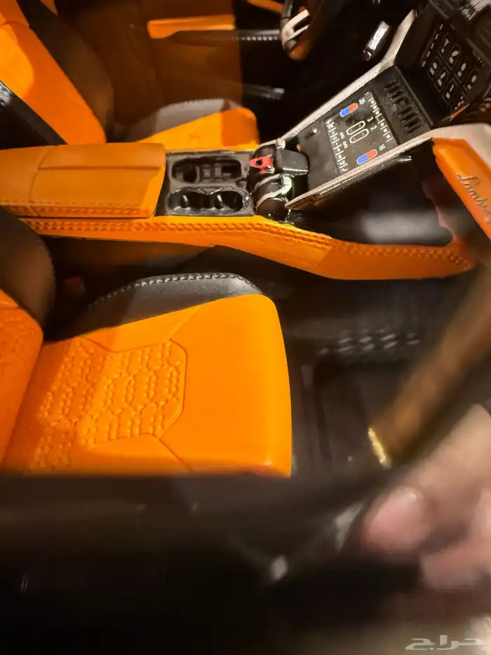 مجسم سيارة 1 18 لامبرجيني اورس Lamborghini Urus 17