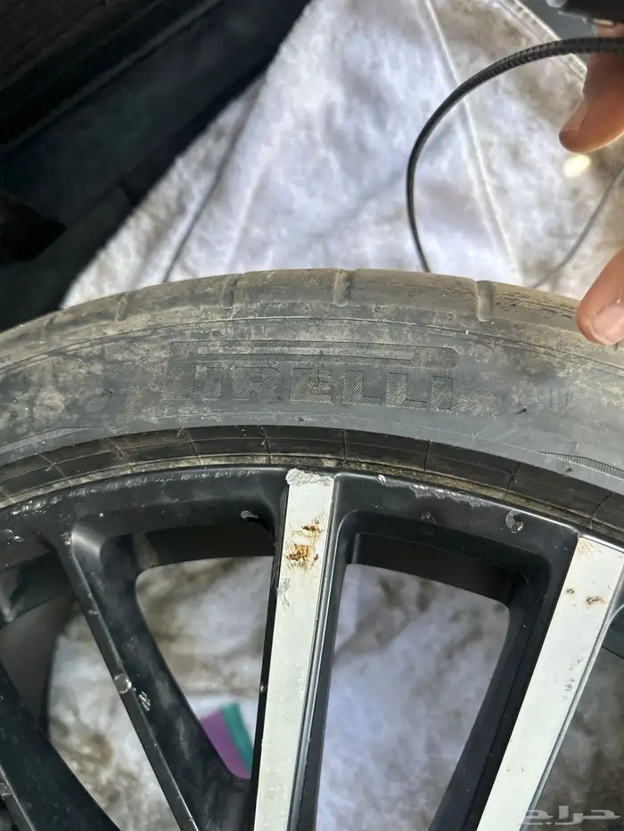 جنط مع كفر اوستن مارتن 3