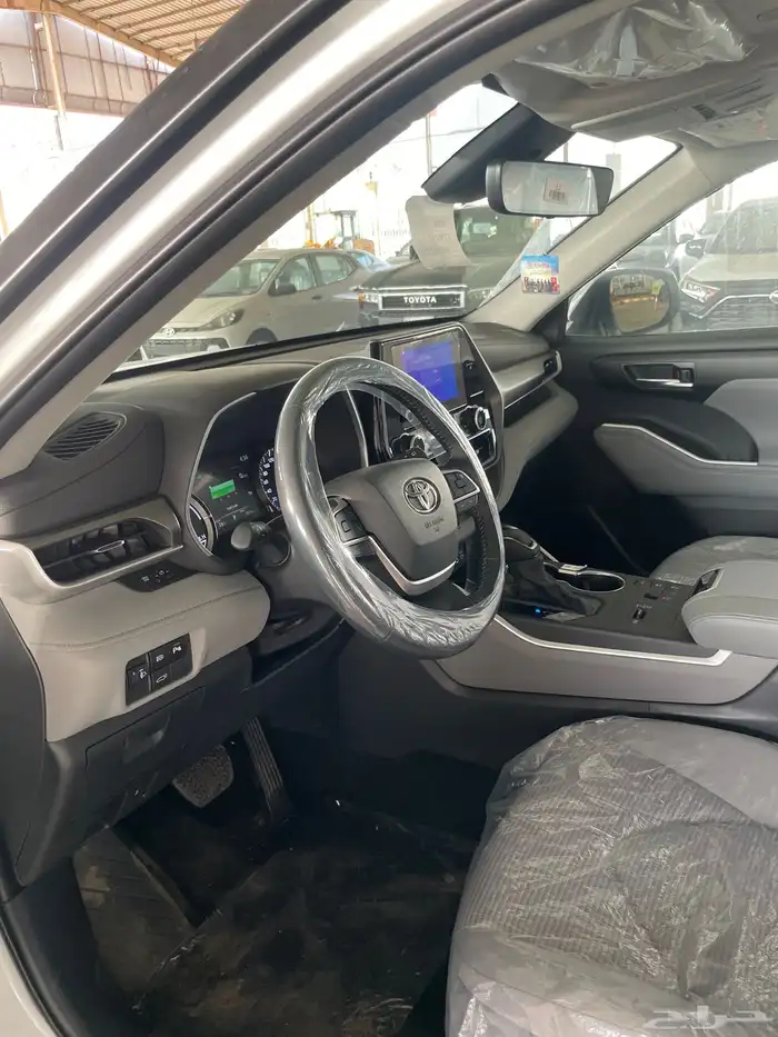 تويوتا هايلاندر - دبل - GLE - 2025 13