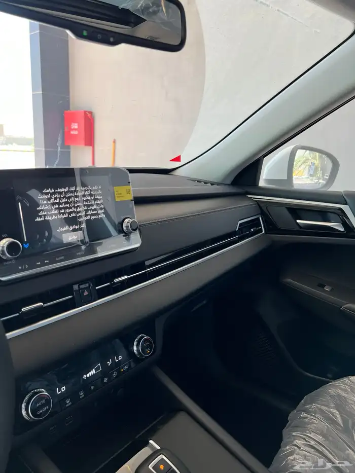 ميتسوبيشي اوتلاندر 2025 ب 110900 شامل ضريبة نص فل حصري عرضض 29