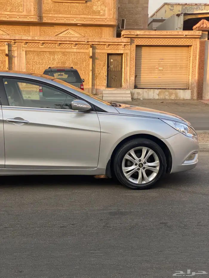 سوناتا 2011 نظيفة جدا 6