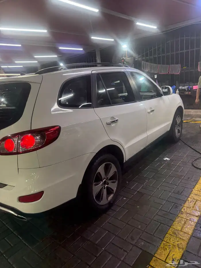 هيونداي سنتافي 2012 فل 3 صفوف نظيفة جدا 6